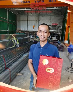 Ton Tay Nam Mid-Autumn customer appreciation