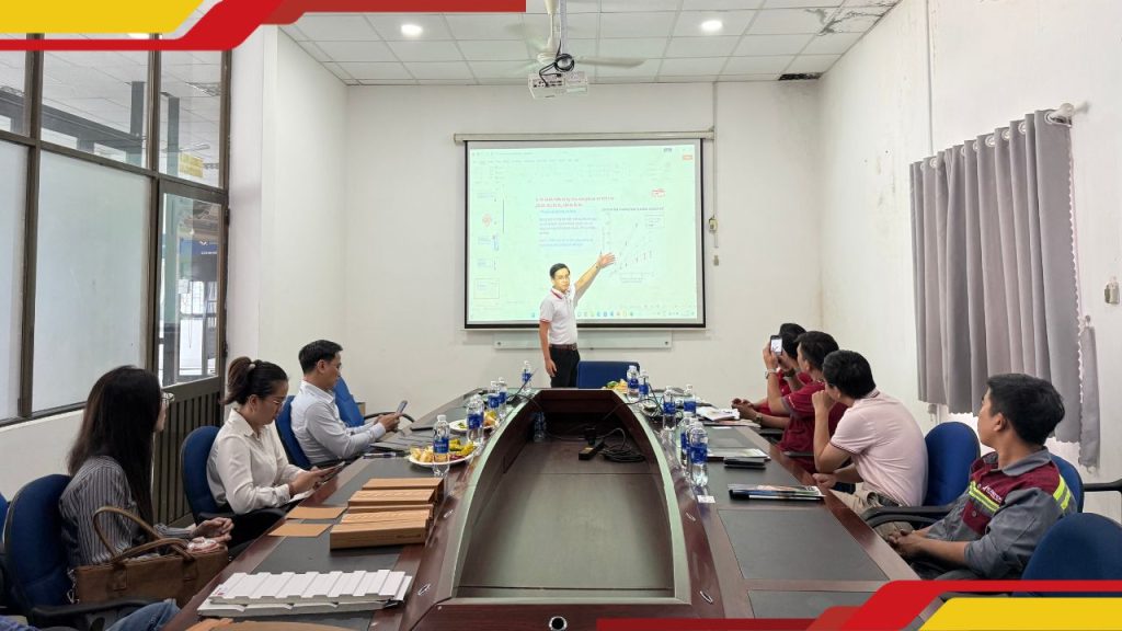 Hình 7: Tôn Tây Nam làm việc và trao đổi hợp tác cùng Eratek.
