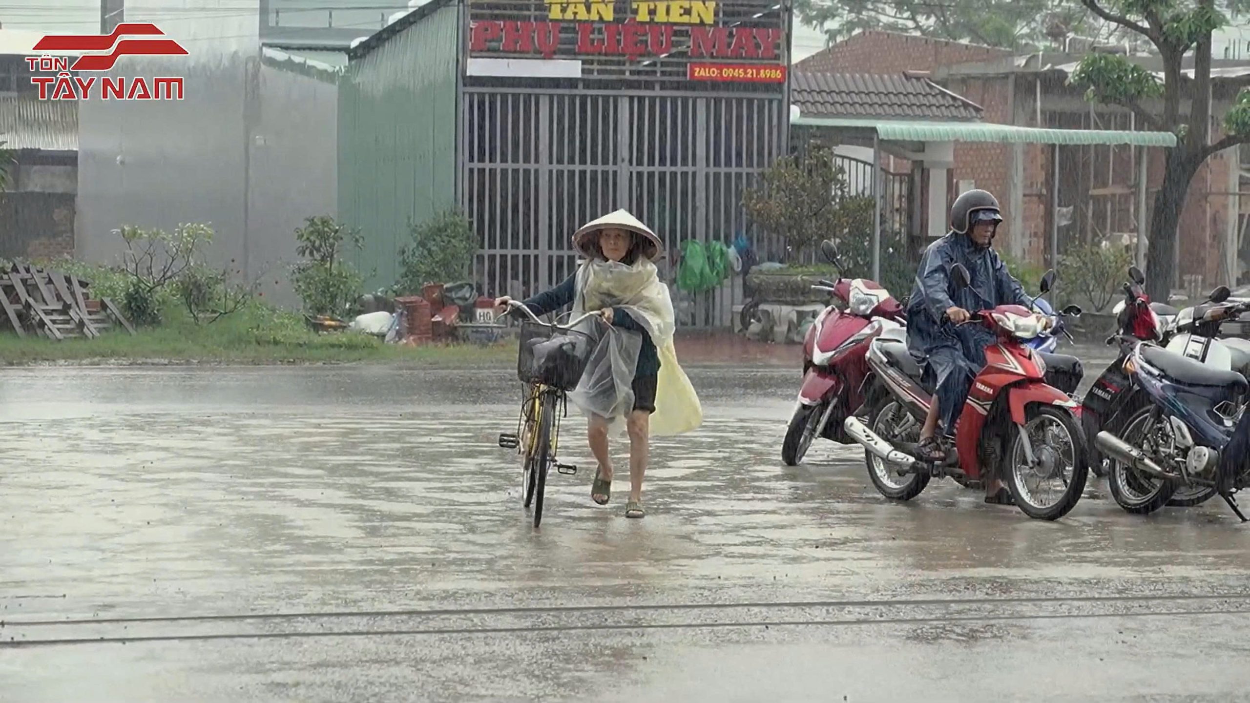 Communication - Tôn Tây Nam